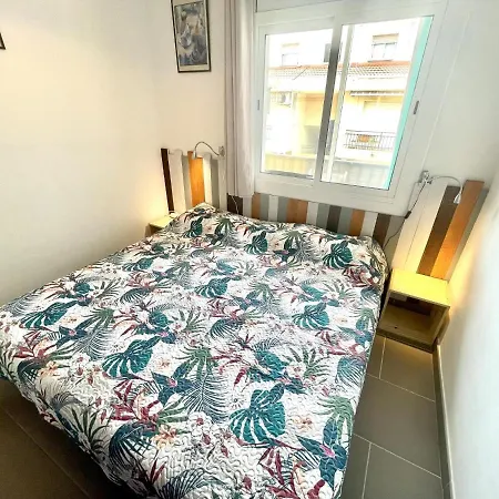 Apartment Les Sirenes Roses